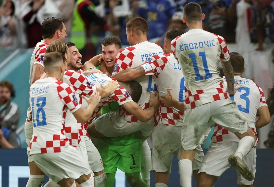 Croatia advances into the Quarter finals after defeating Japan in the penalty Shootout